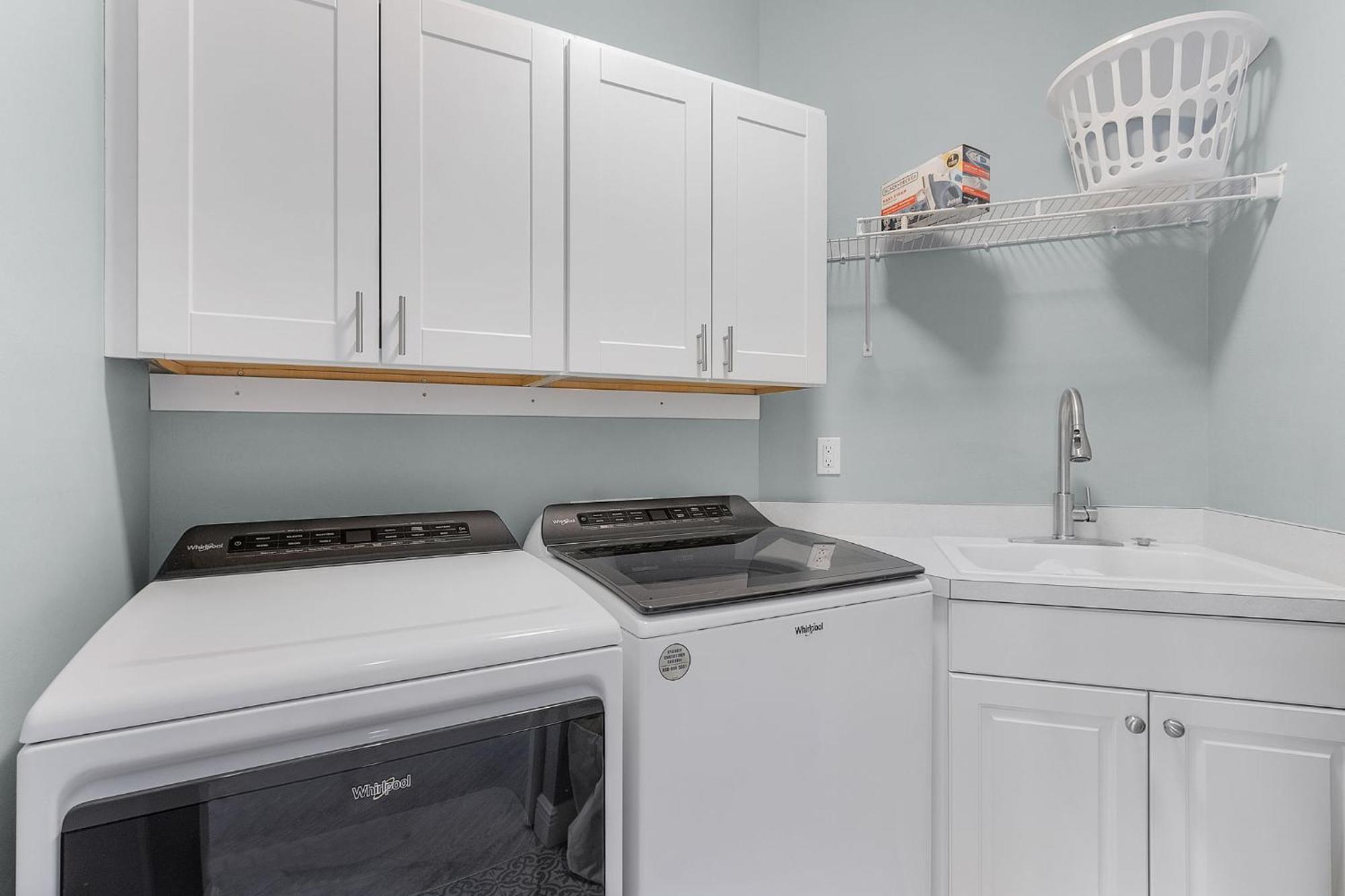 Waterfront Condo W/ Bay Views, Pool & Tennis Court フォートマイヤーズビーチ エクステリア 写真