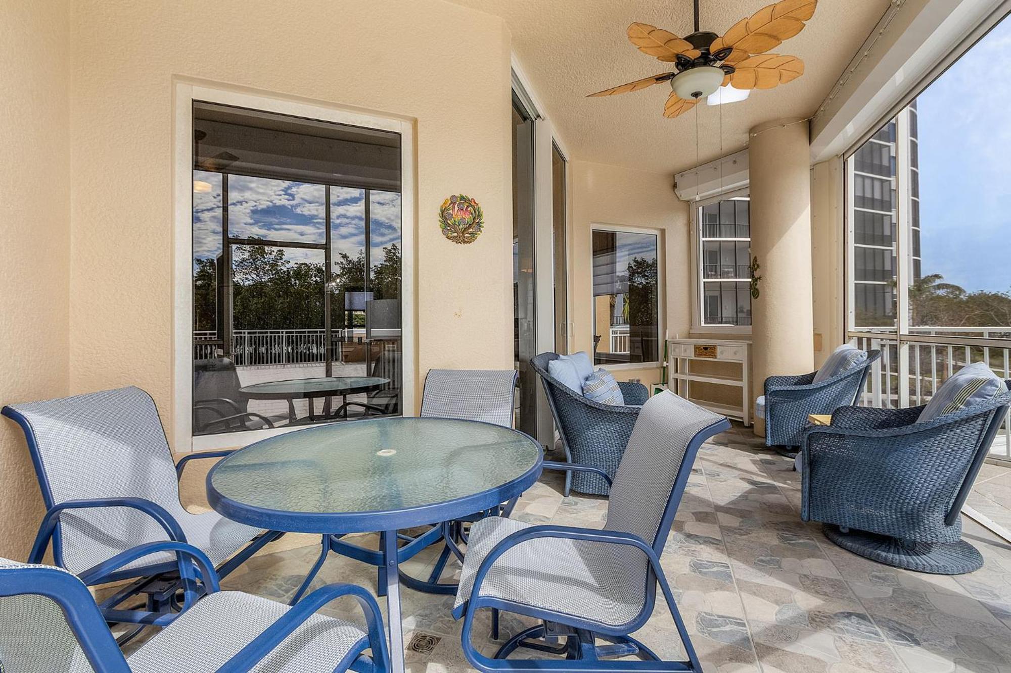 Waterfront Condo W/ Bay Views, Pool & Tennis Court フォートマイヤーズビーチ エクステリア 写真